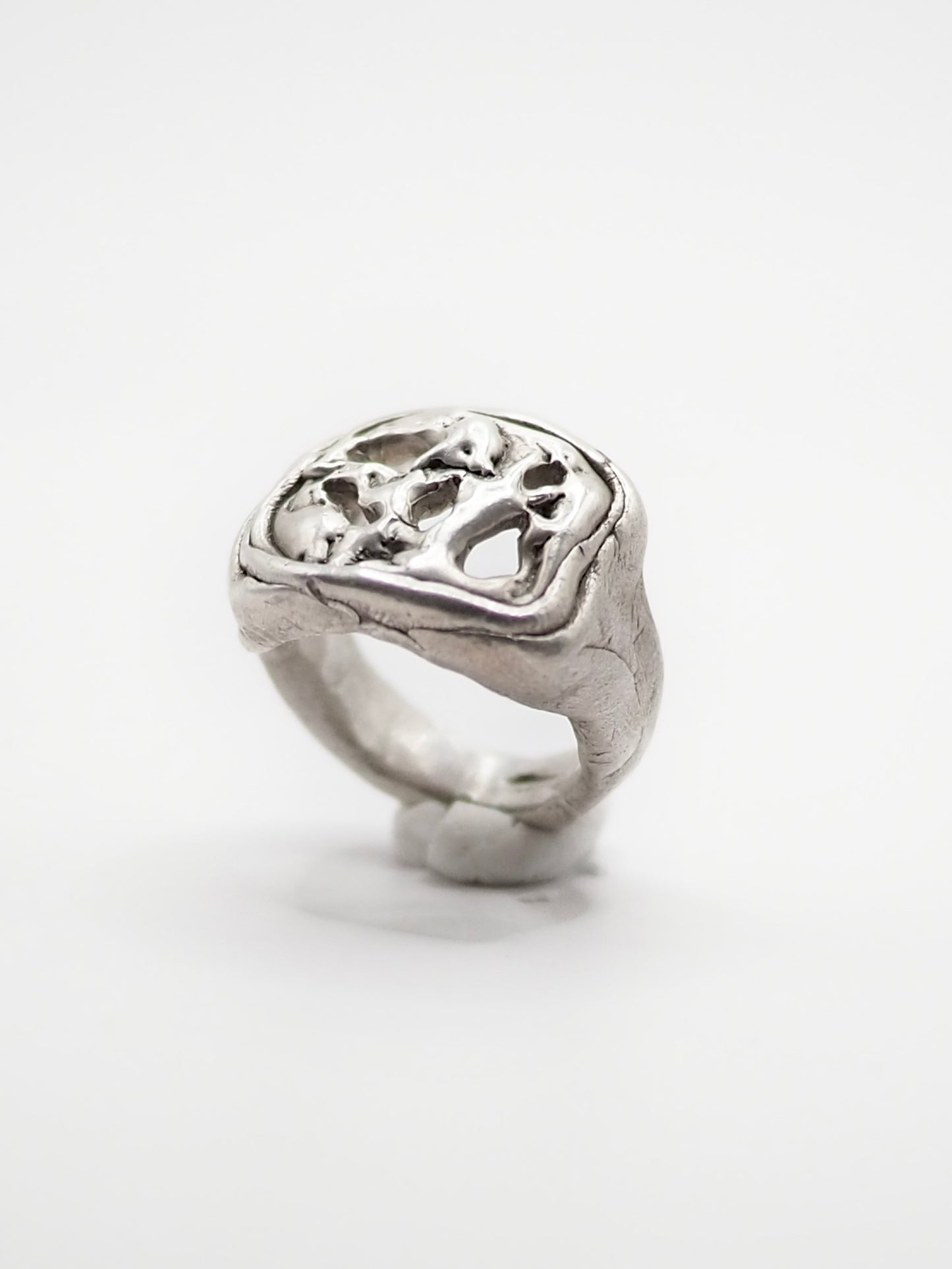 Melted Signature Ring Nº 1