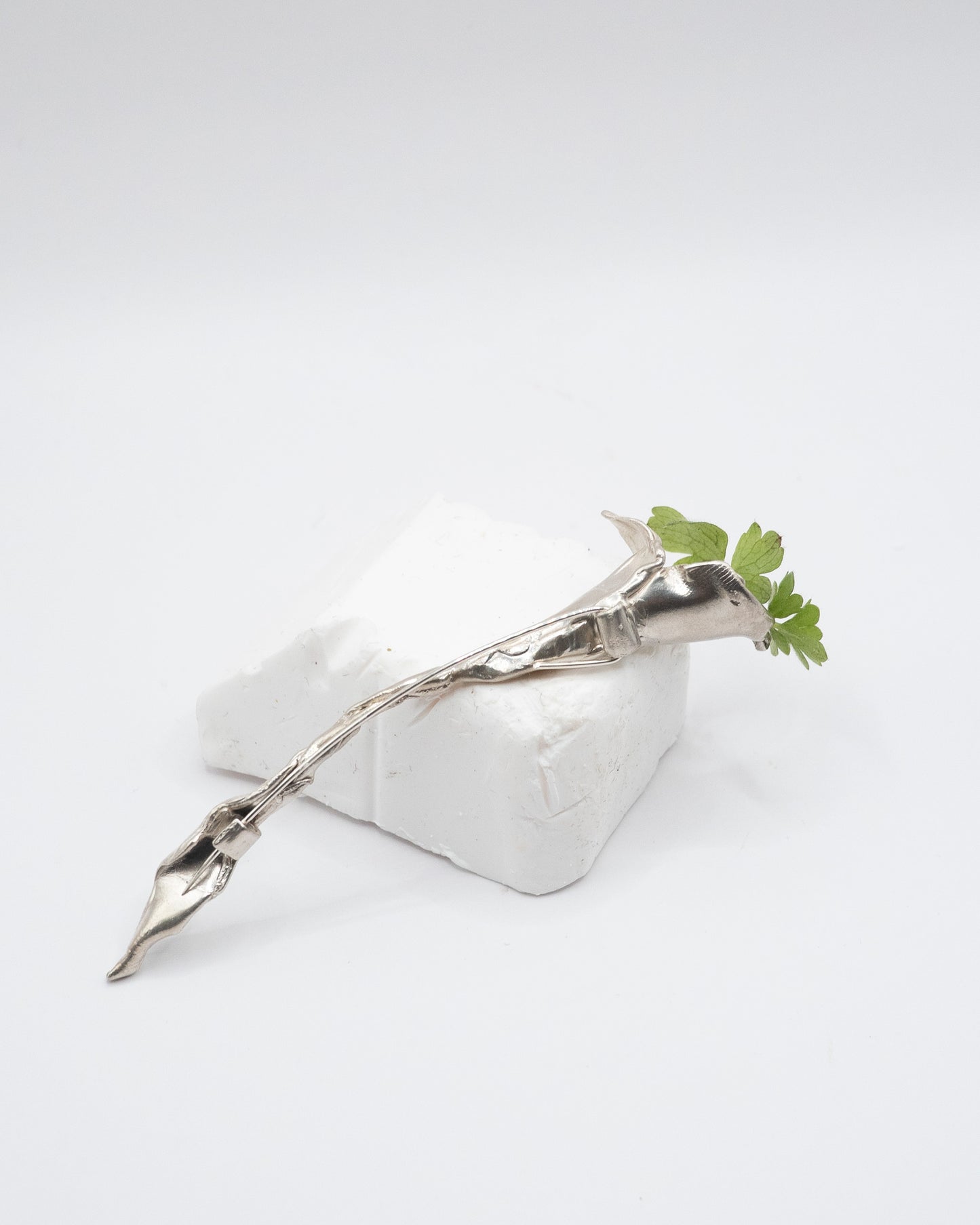 H.P. pin N° 4