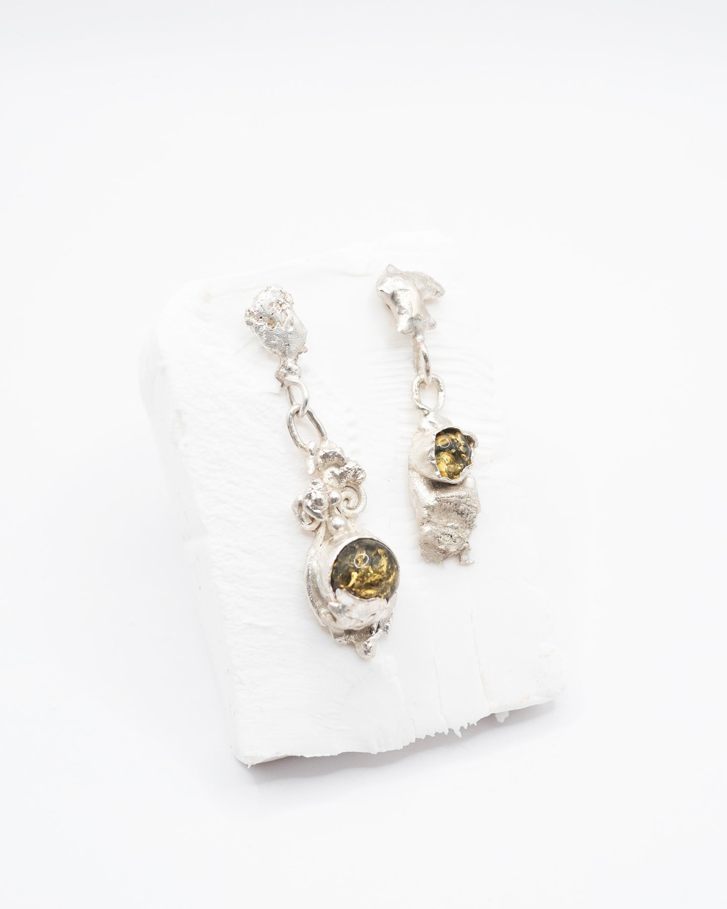 Ancient Ruins Earrings N° 1