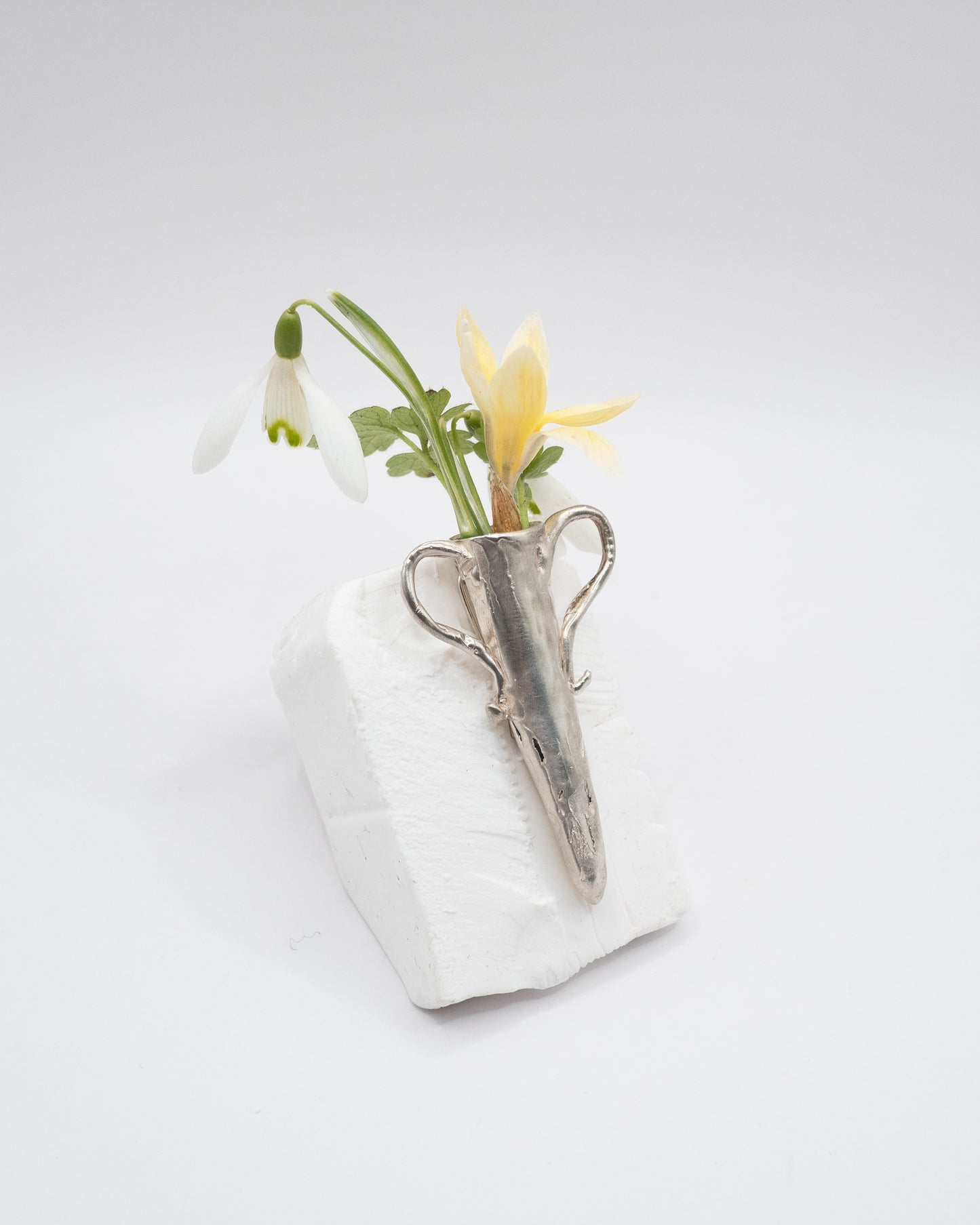 H.P. pin N° 1